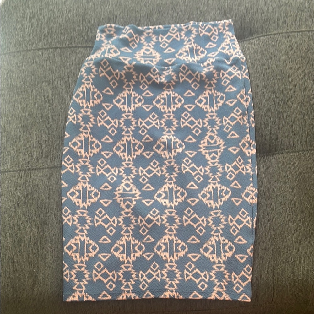 LuLaRoe Pink and Gray Geometric Pencil Skirt